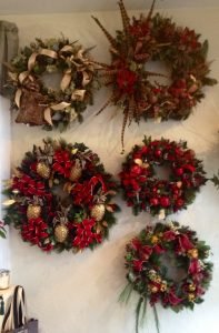 5 red and gold wreaths