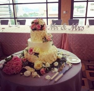 flowers around wedding cake